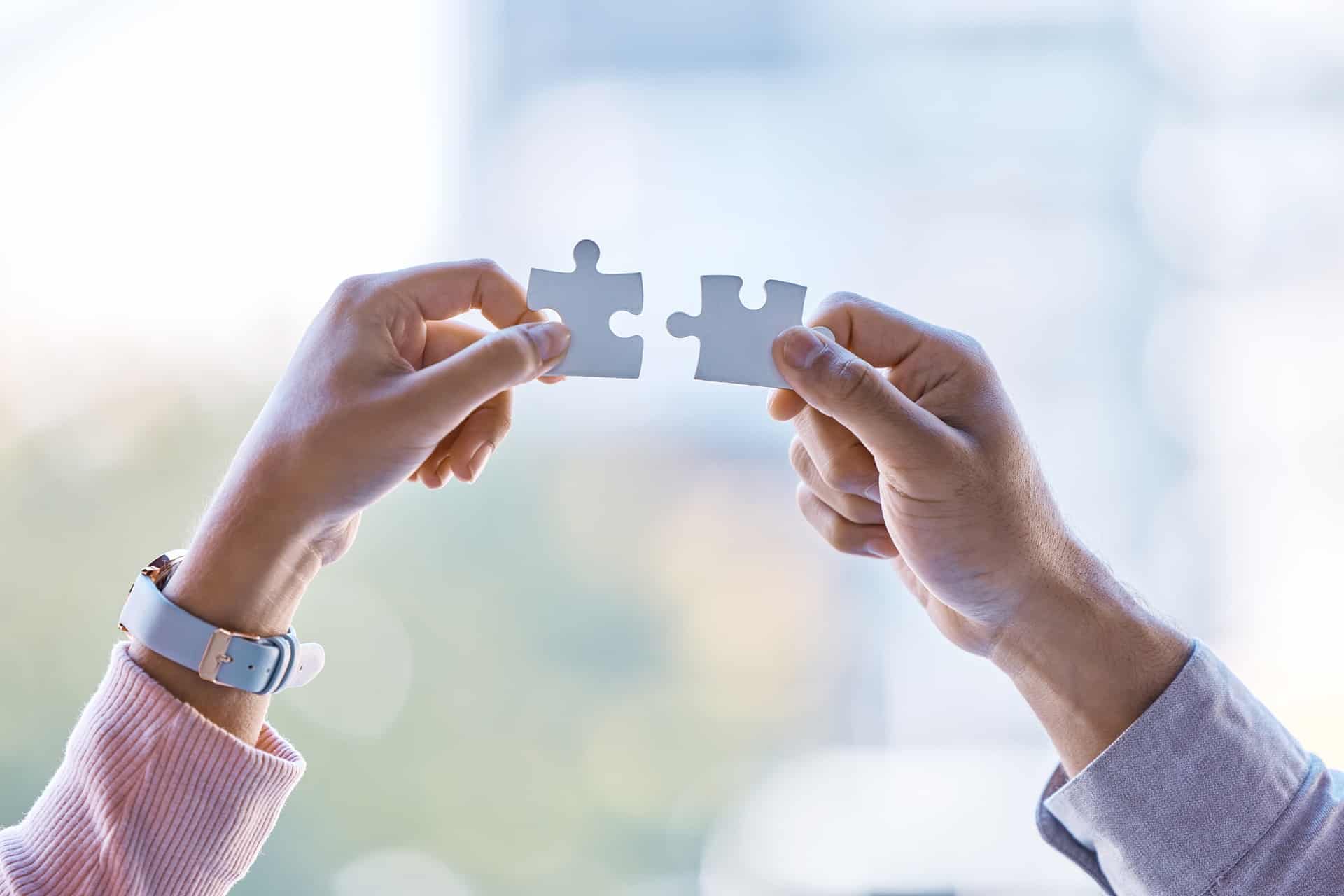 Partnerschaft als Puzzle-Motiv | Schlosserei Freiburg 

